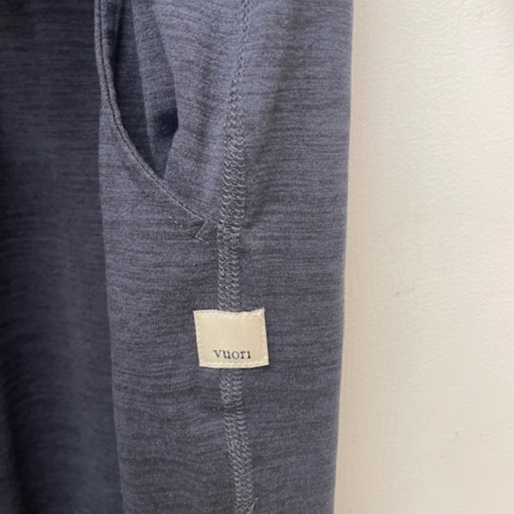 VUORI Lux Long Sleeve V-Neck Jogger Jumpsuit Midnight Heather Blue READ - Picture 7 of 10